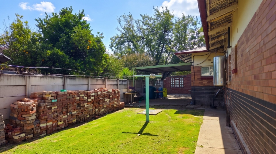 To Let 3 Bedroom Property for Rent in Noordhoek Free State